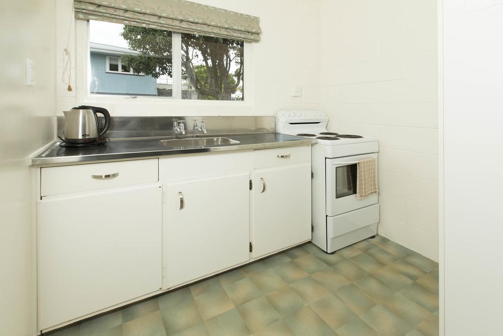 Marina Court Motel & Apartments Whangarei Room photo